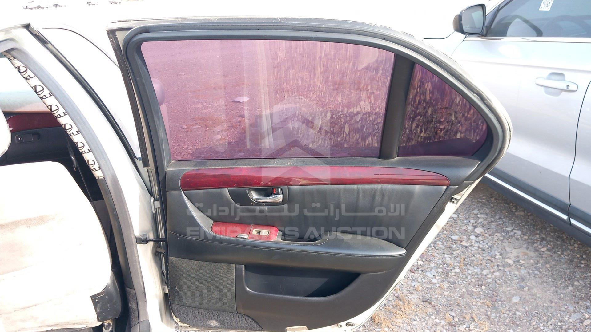 2002 LEXUS LS 430 VIN: JTHBN30F920058318