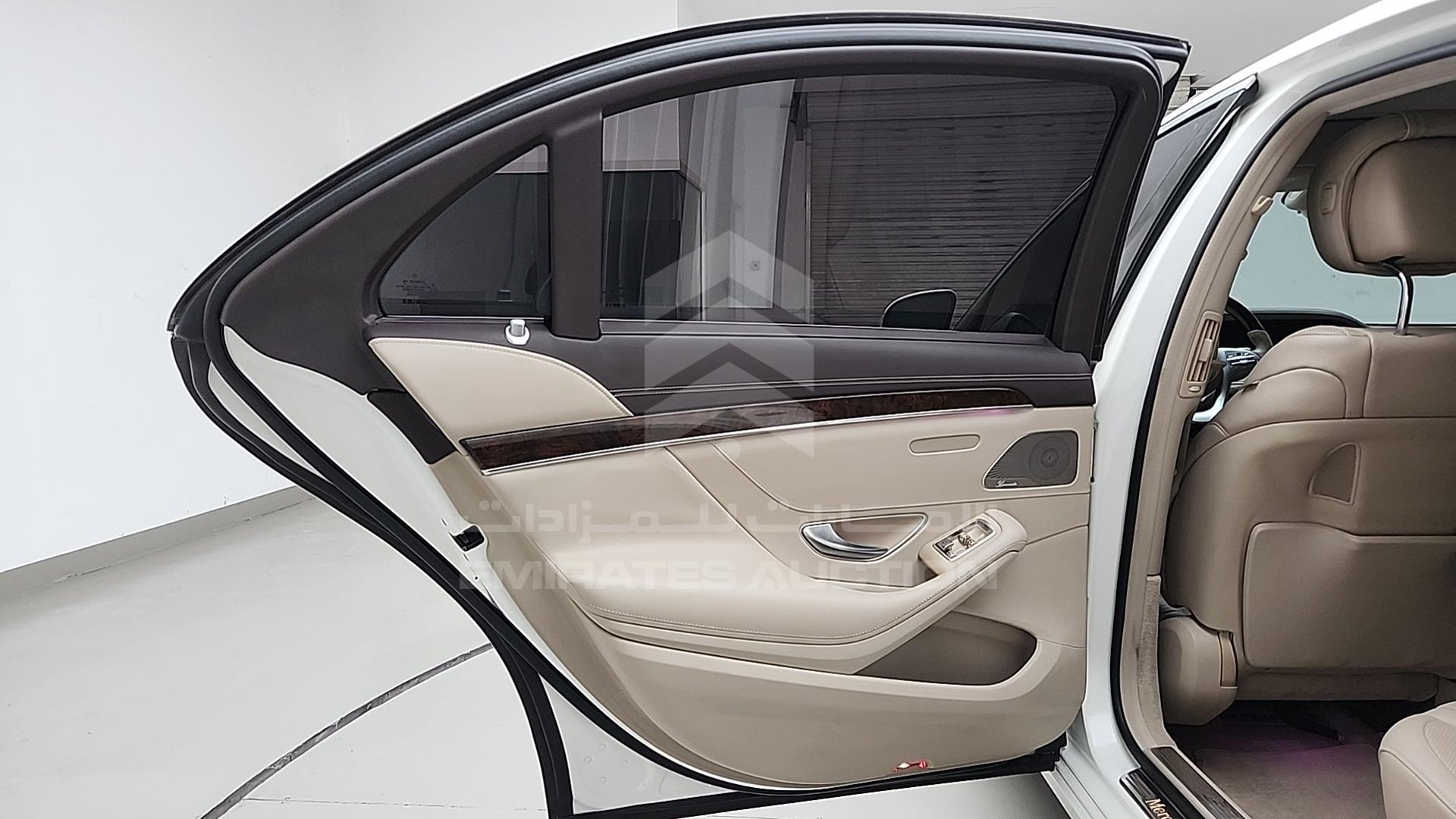 2015 MERCEDES S 550 VIN: WDDUG8FB1FA098842