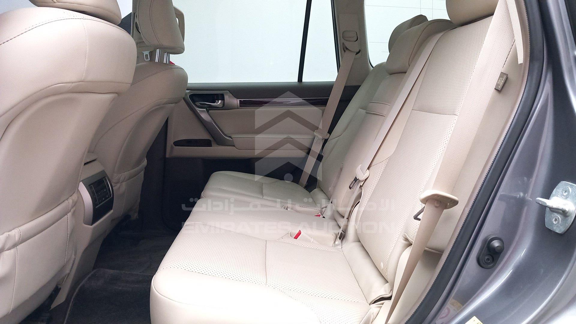 2019 LEXUS GX 460 VIN: JTJJM7FX7K5211527