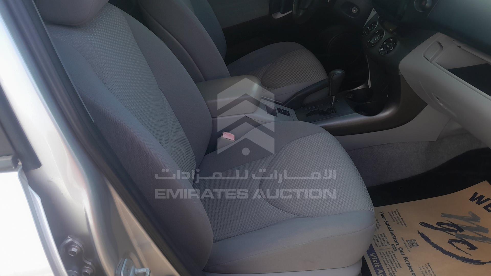 2009 TOYOTA RAV-4 VIN: JTMBD31V595221294