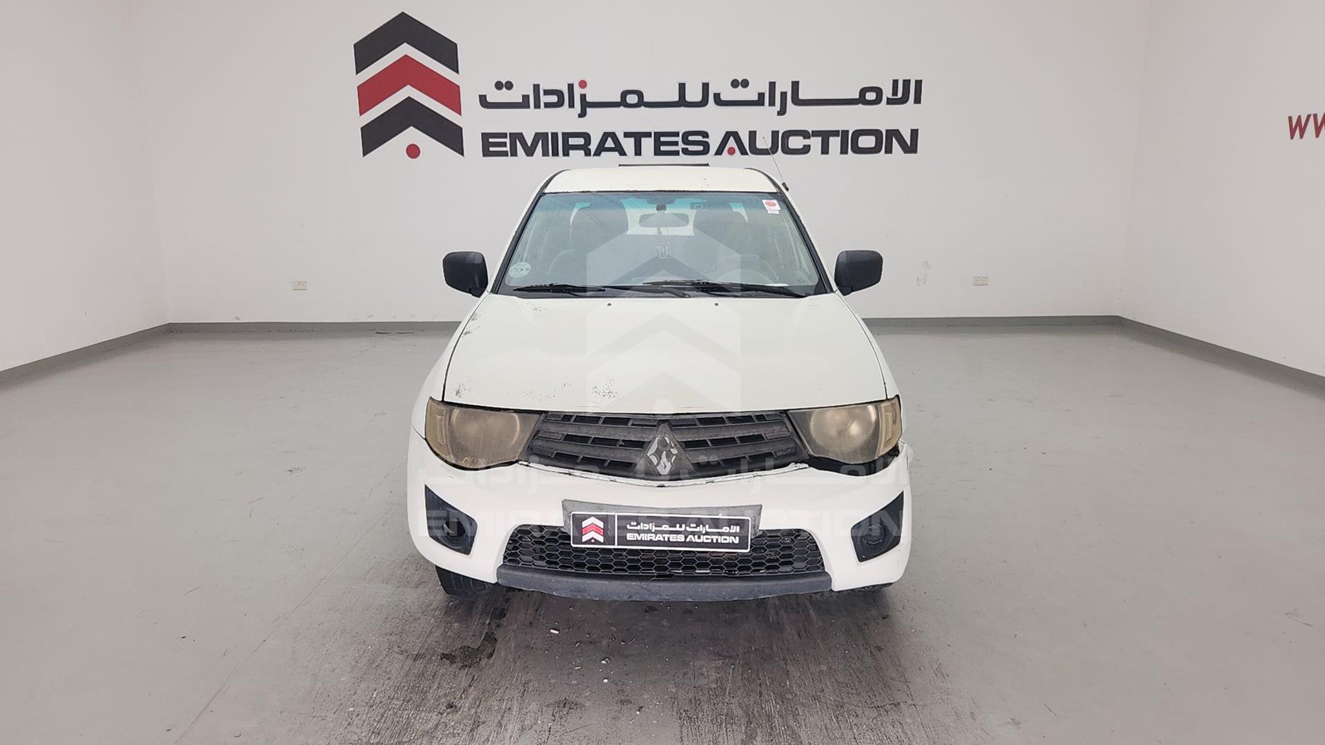 2011 MITSUBISHI L 200 VIN: MMBJNKA50BD020626