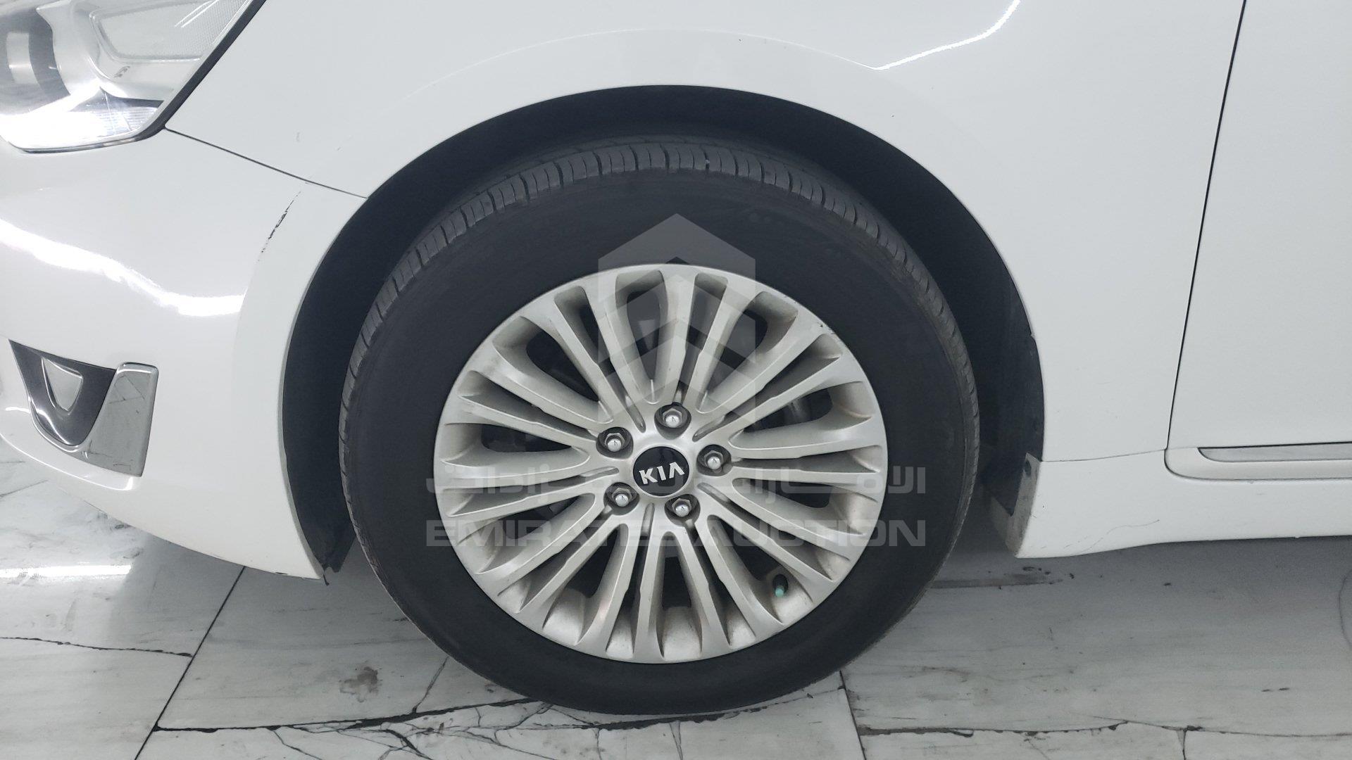 KNALM4145F5184418 - 2015 Kia Cadenza - #428605