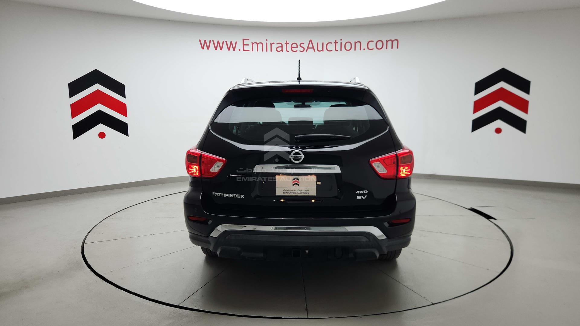 2018 NISSAN PATHFINDER VIN: 5N1DR2M52JC600894