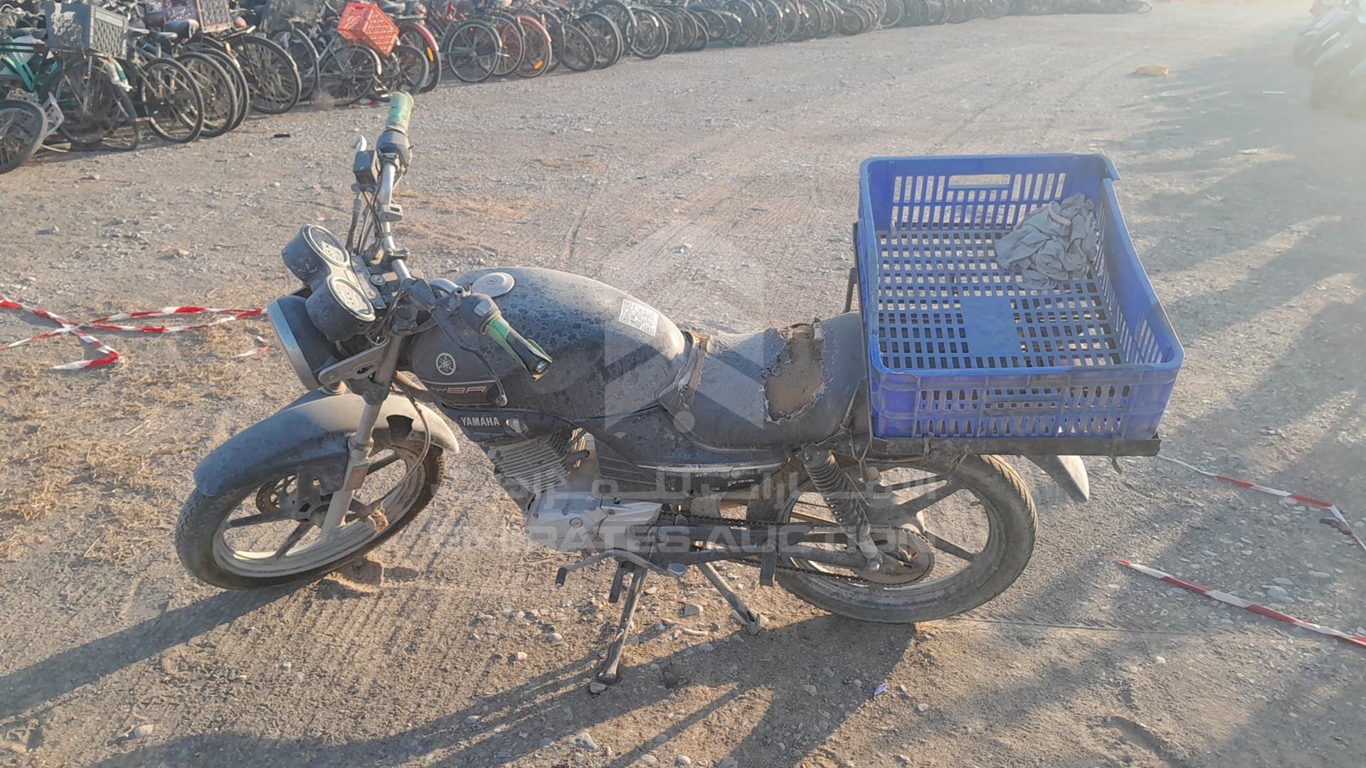 0 YAMAHA MOTORBIKE VIN: LBPPCJLL5B0072787