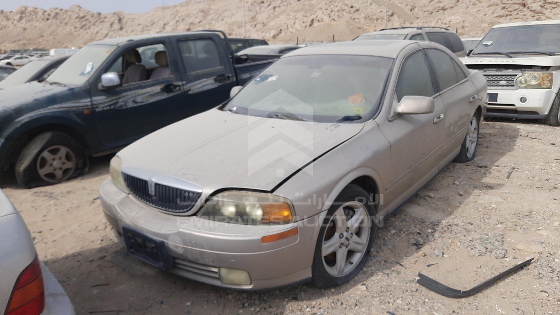 2002 LINCOLN --- VIN: 1LNHM87AX2Y678808