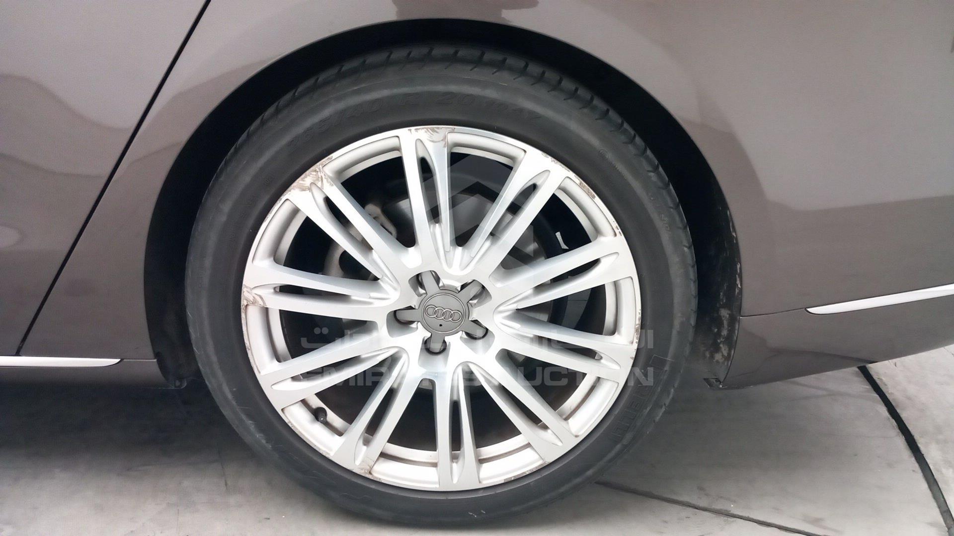 2015 AUDI A8 VIN: WAUYGBFDXFN006868