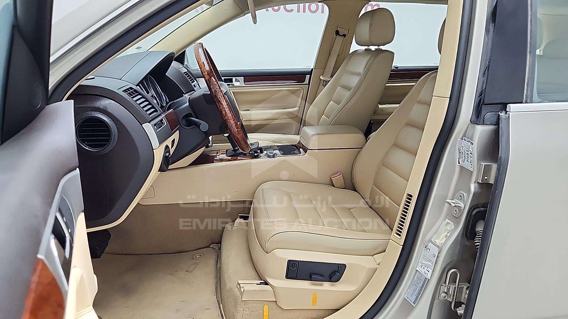 2006 VOLKSWAGEN TOUAREG VIN: WVGAE27L26D041356