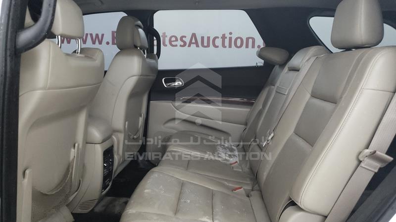 1C4SDJDTXFC864276 Auction: EmiratesAuction Lot: 405557 1C4SDJDTXFC864276 Dodge Durango 2015 WHITE Photo 19