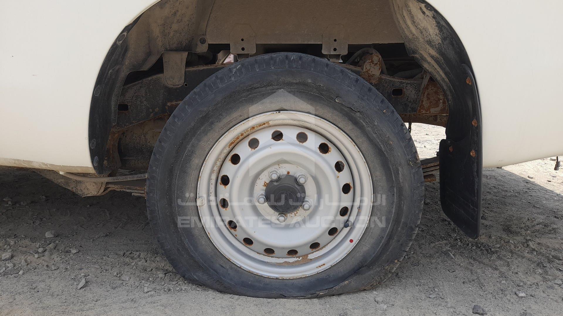 2014 TOYOTA HILUX VIN: MR0CW12G4E0033457