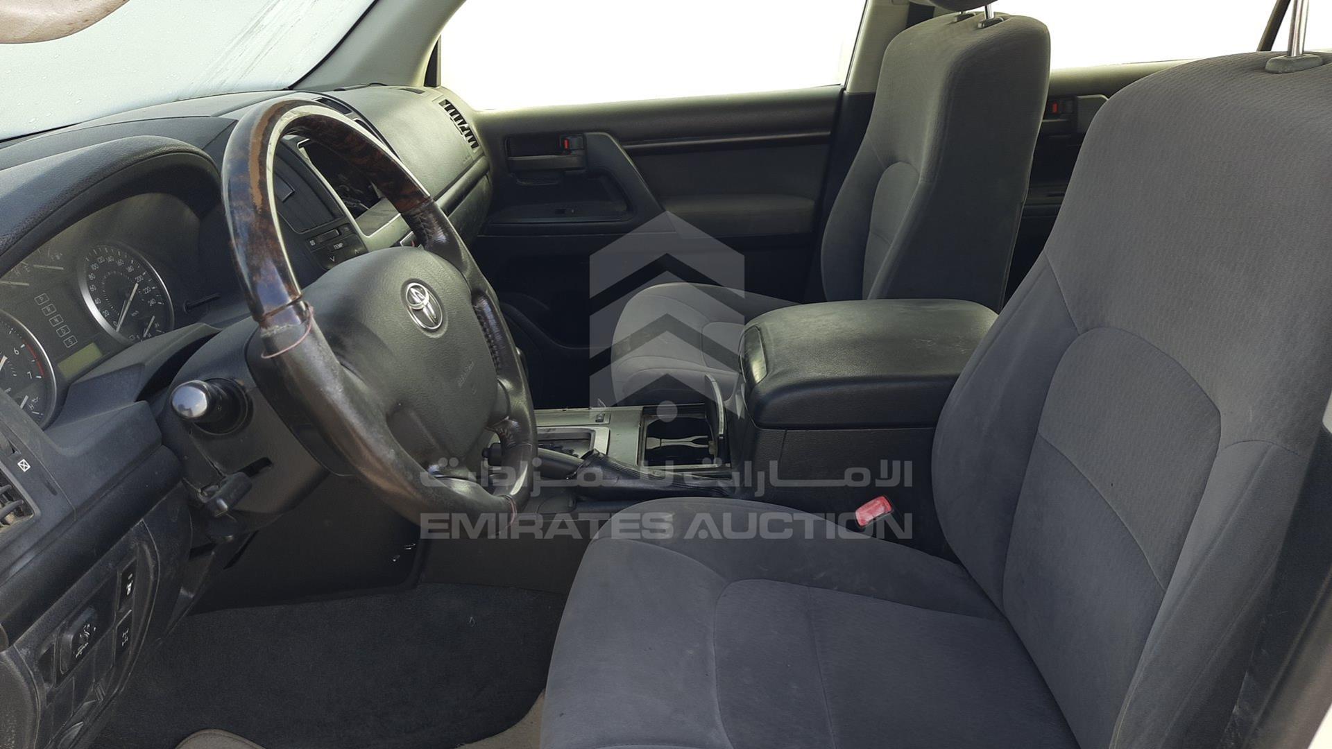 2012 TOYOTA LAND CRUISER VIN: JTMDU09J7C4055558