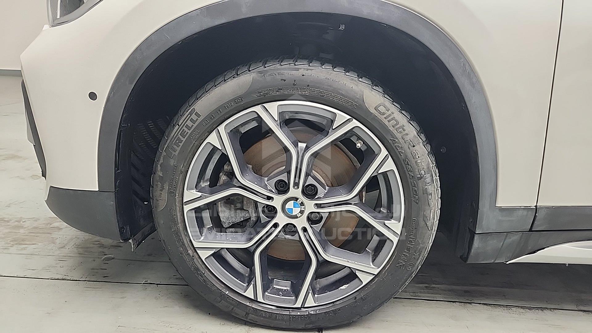 2021 BMW X1 VIN: WBXJG9C0XM5S11945