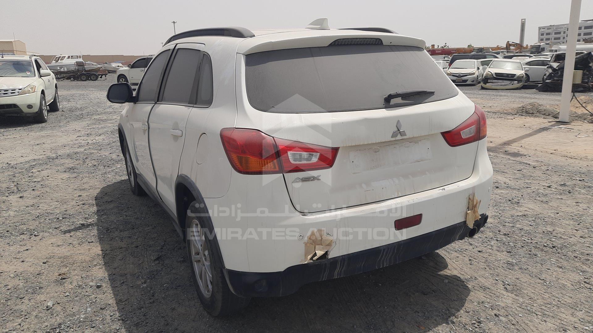 2017 MITSUBISHI ASX VIN: JE4LP21U5HZ703144