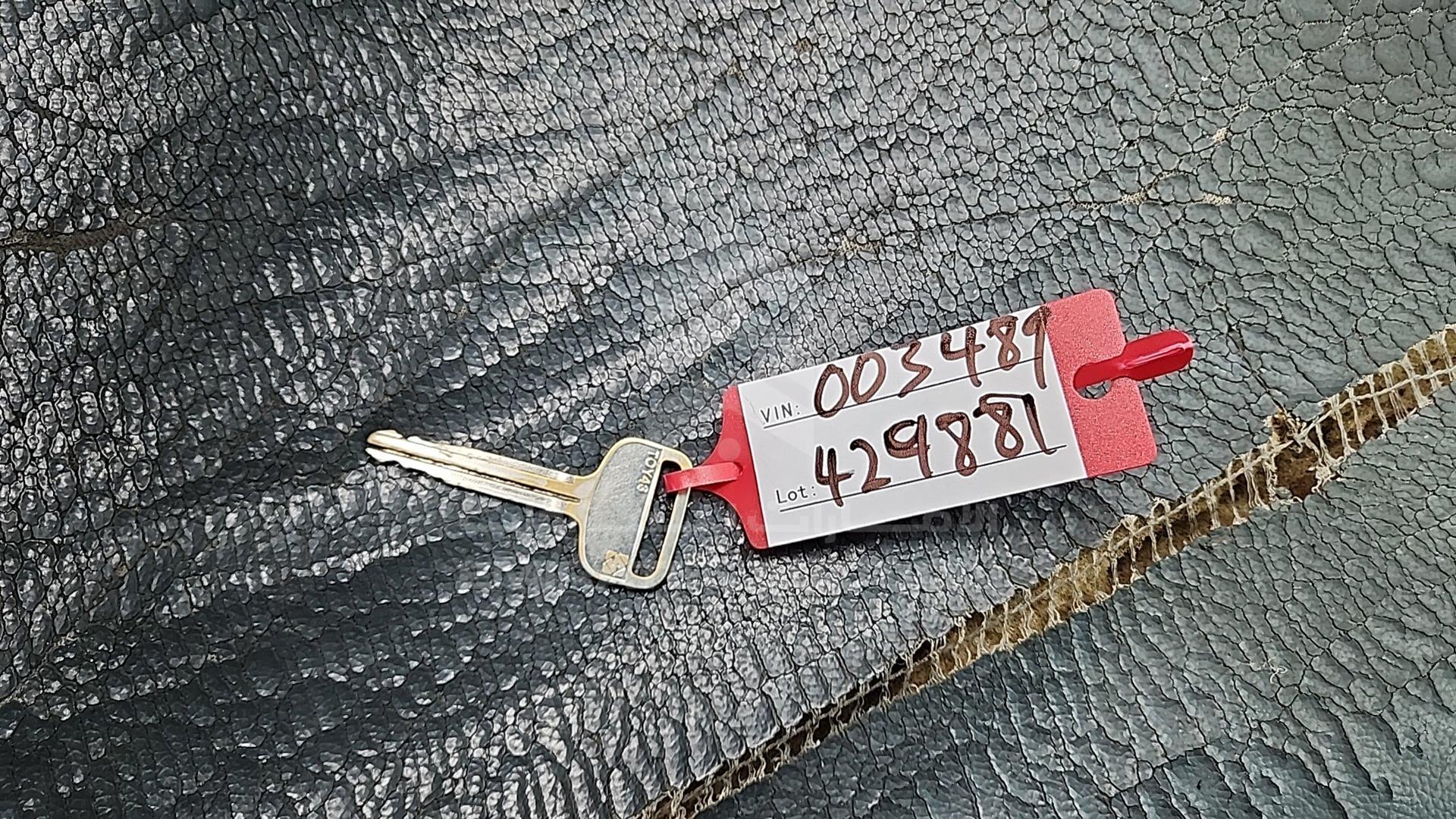1998 HONDA CRV VIN: 1HLRD2844WC003489