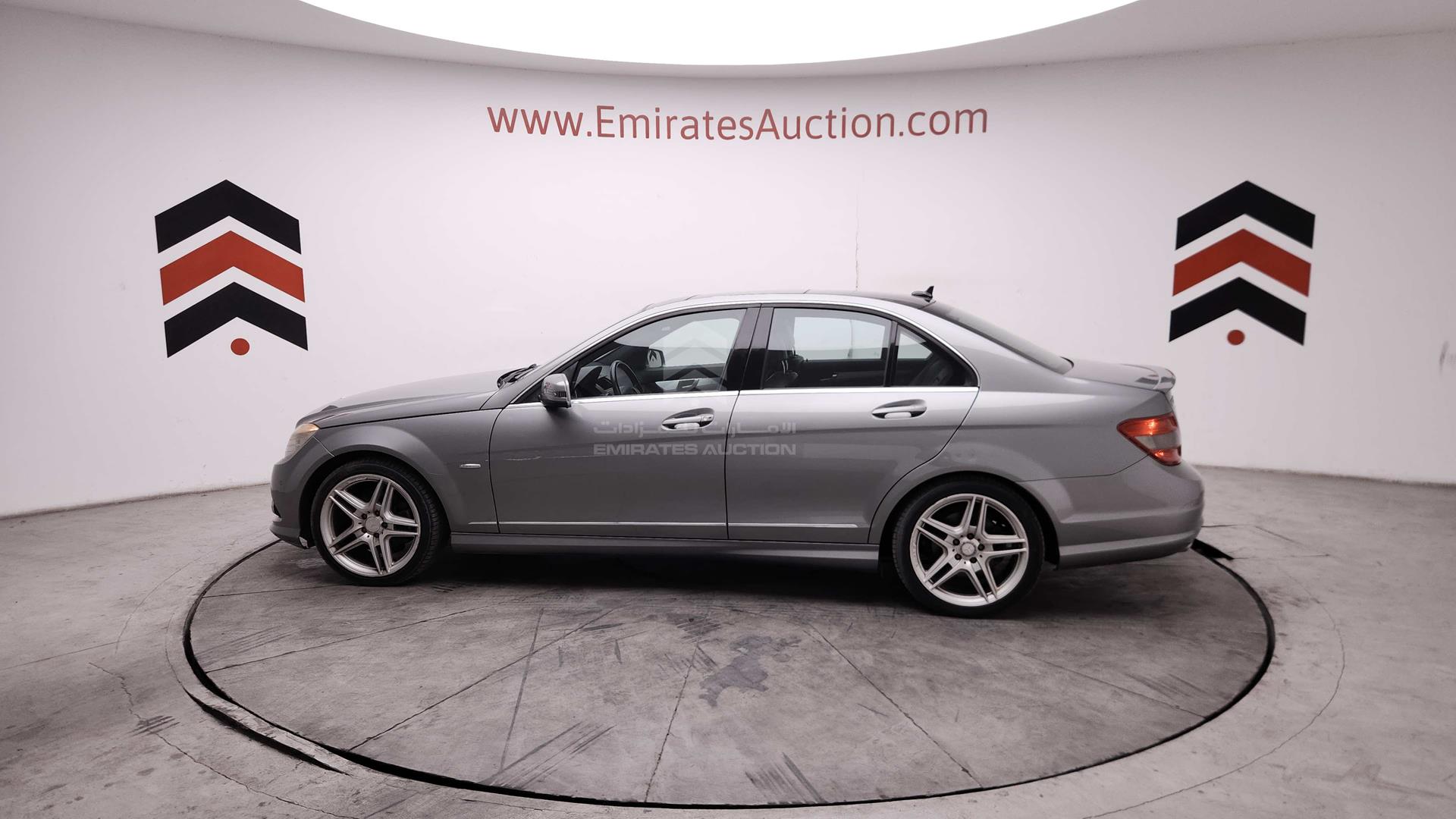 2011 MERCEDES C200 VIN: WDDGF4JB0BF586306