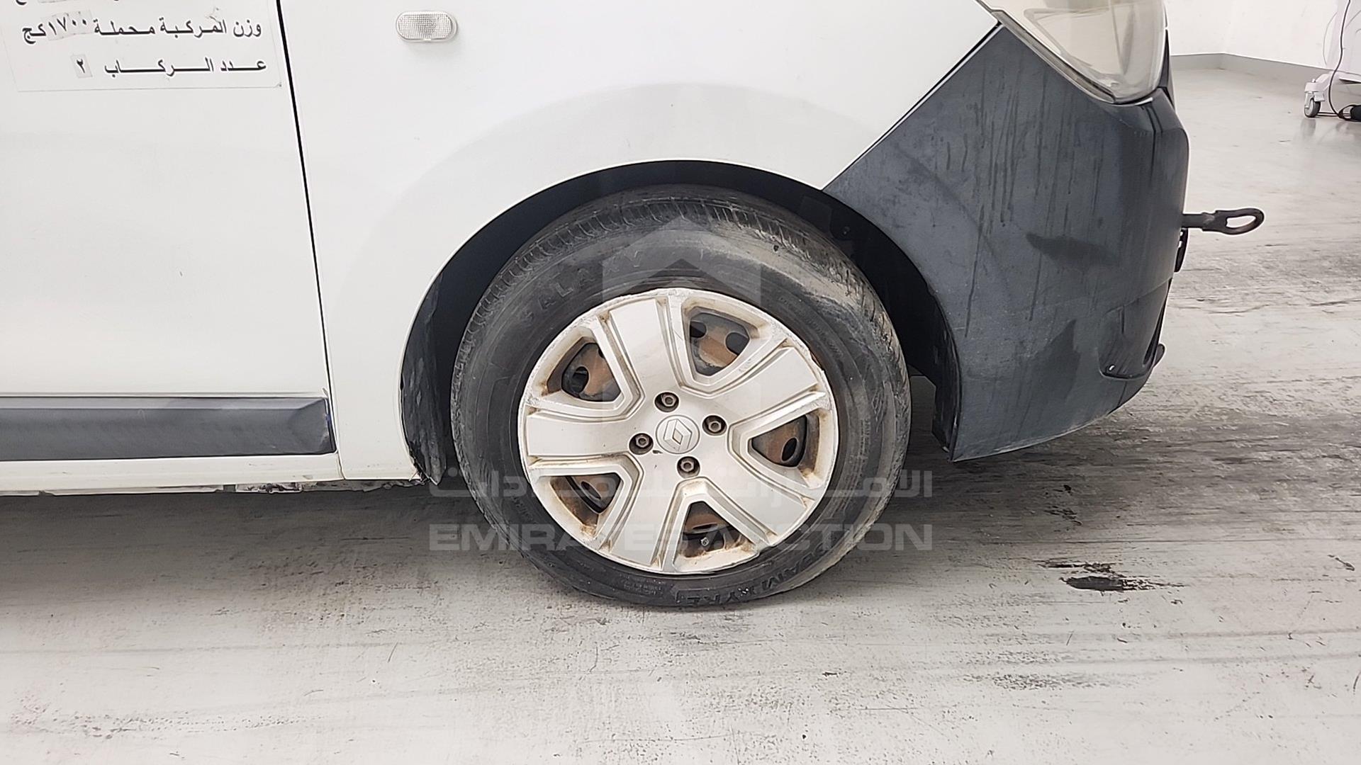 2018 RENAULT DOKKER VIN: VF18SRB42JG595166