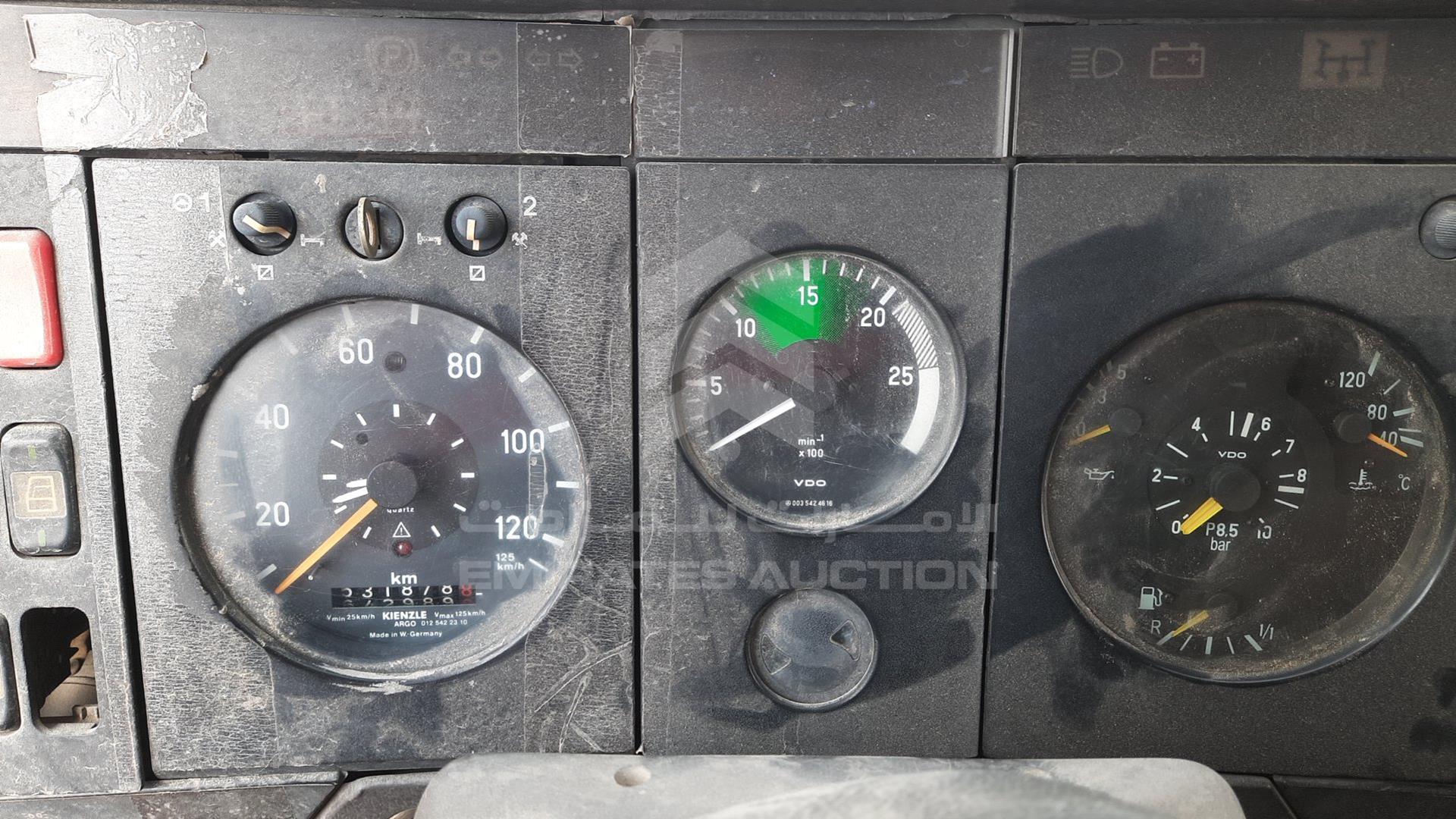 0 MERCEDES 2635 VIN: WDB65913615543379