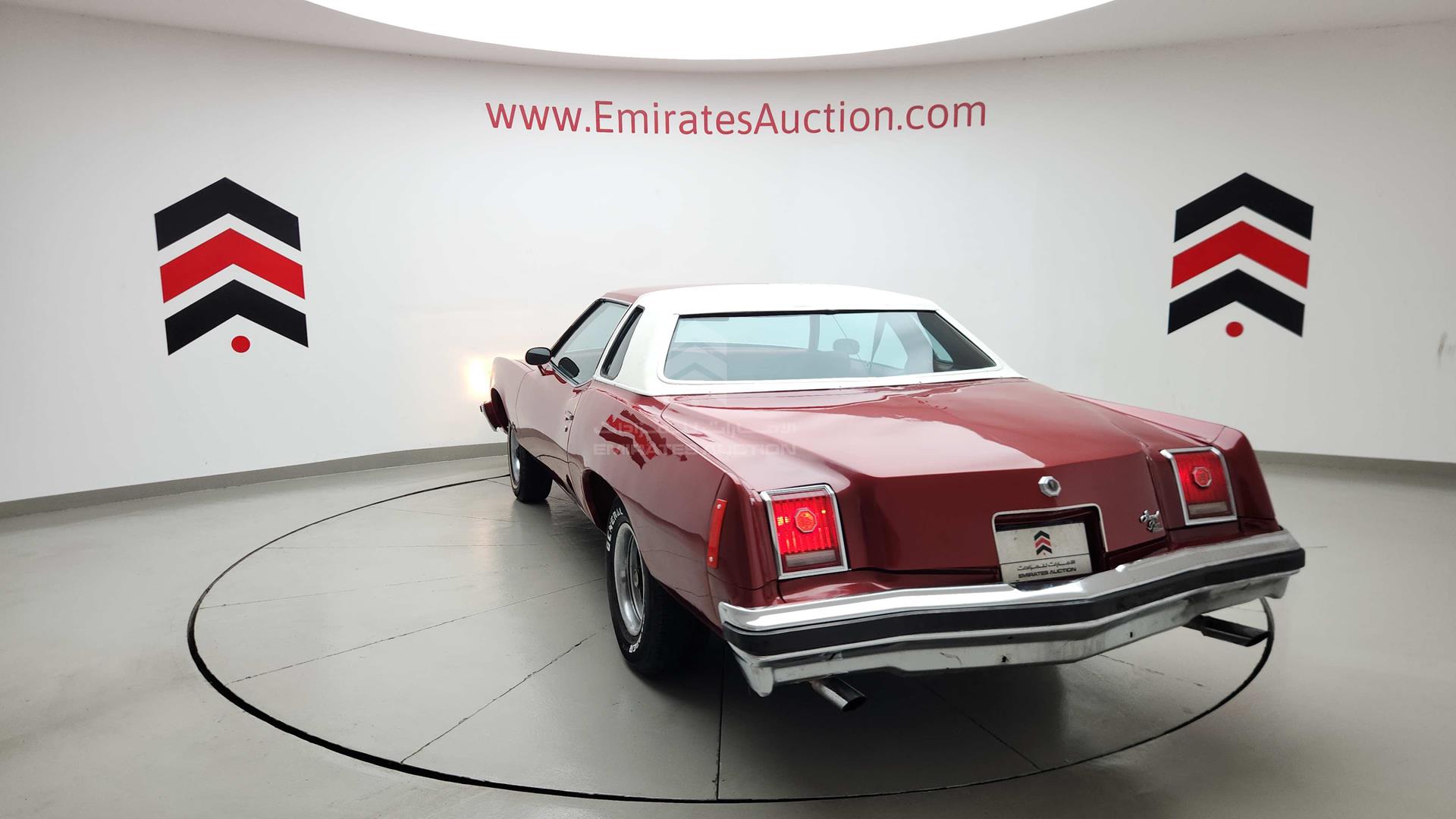 1977 PONTIAC GRAND PRIX VIN: 2J57Y7A197595