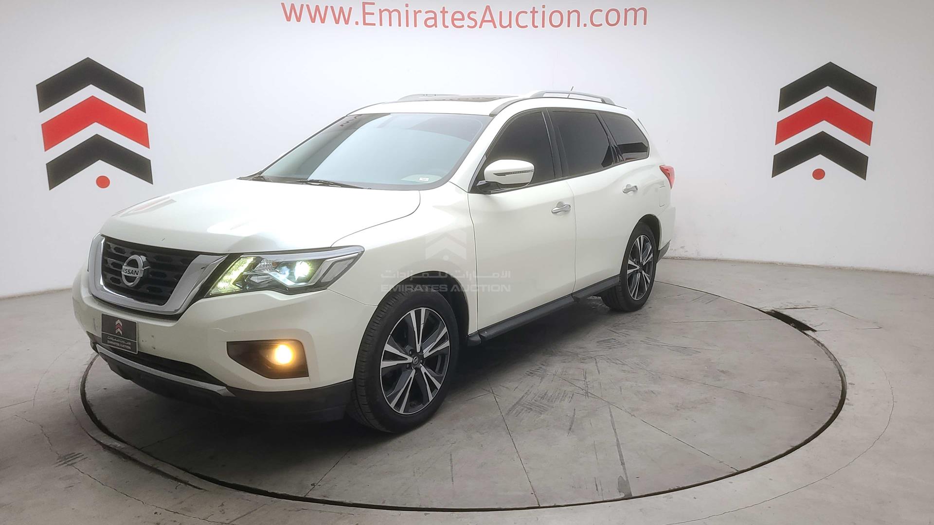 2018 NISSAN PATHFINDER VIN: 5N1DR2M57JC623801
