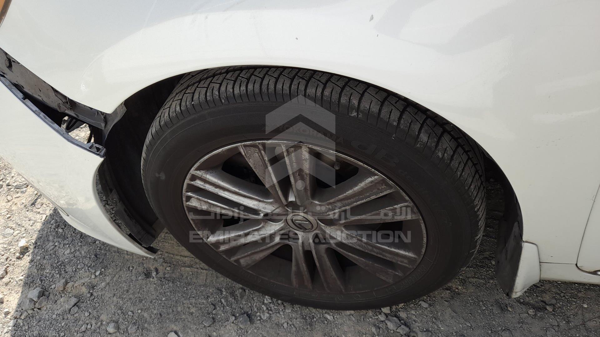 2015 LEXUS ES 350 VIN: JTHBK1GG5F2159734