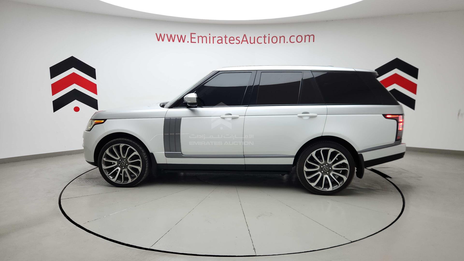 2014 RANGE ROVER VOGUE VIN: SALGS2EF1EA132650
