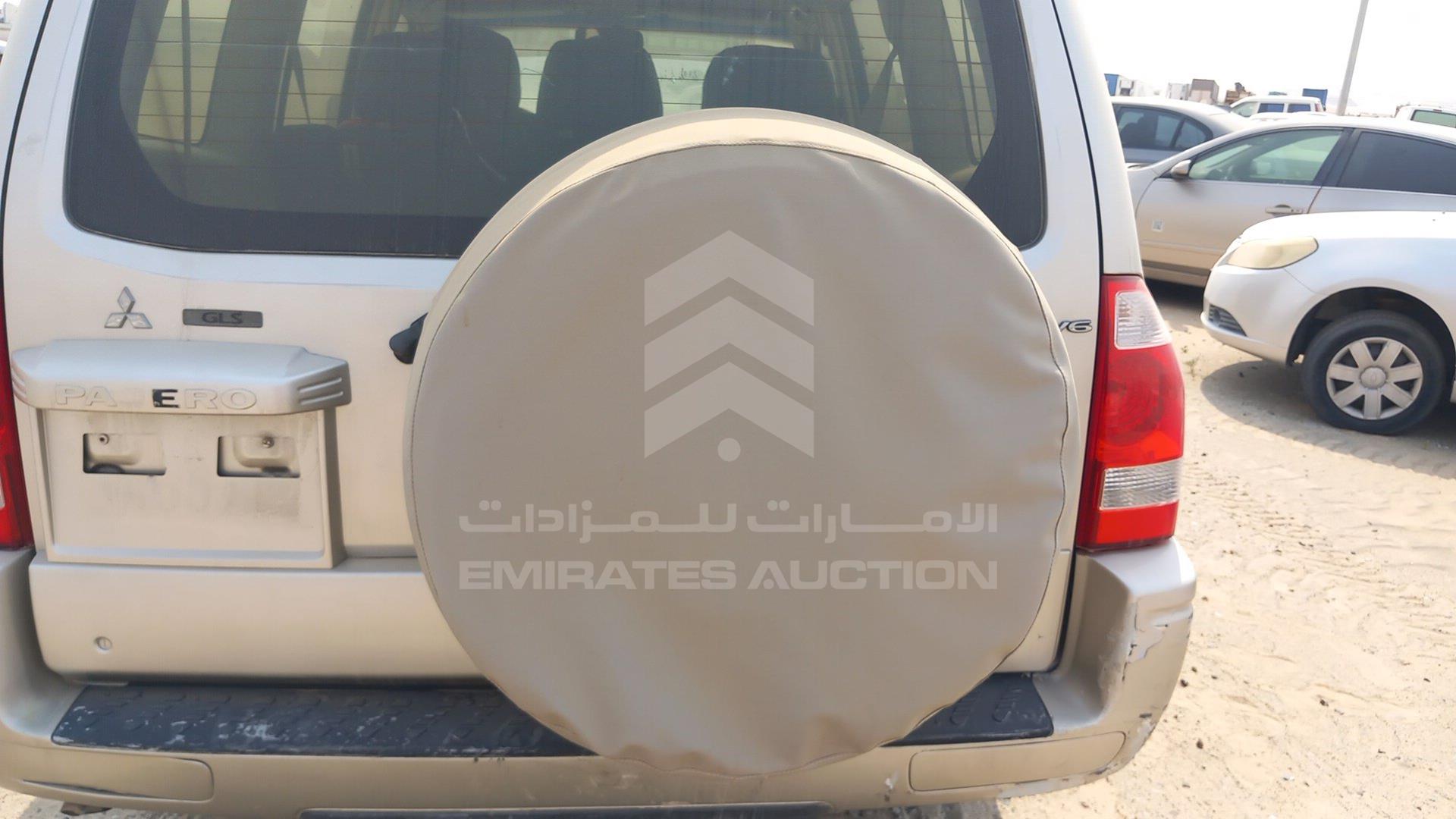 2006 MITSUBISHI PAJERO VIN: JMYLRV73W6J703225