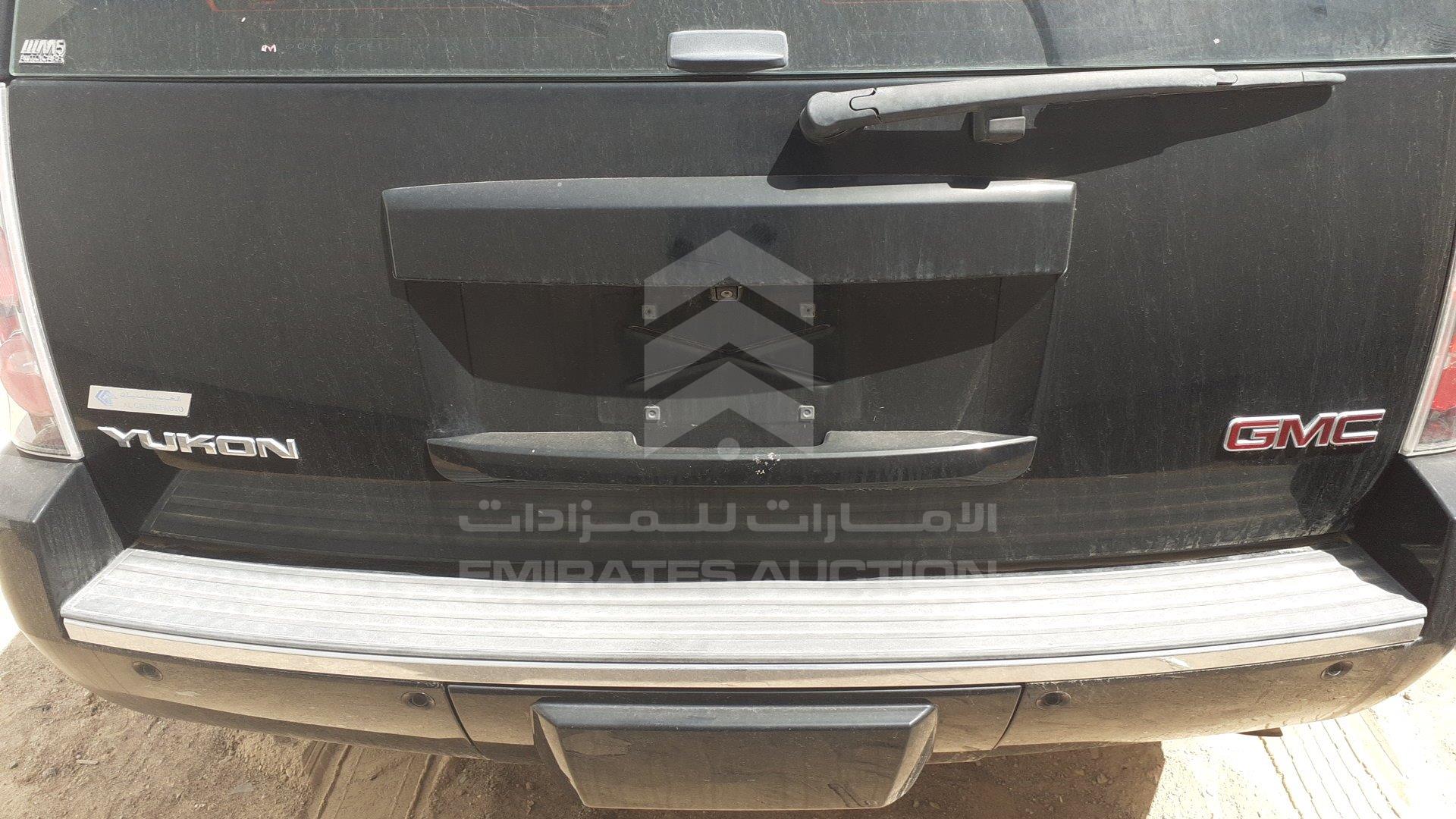 1GKS27EF8CR172113 - 2012 GMC Yukon - #355113