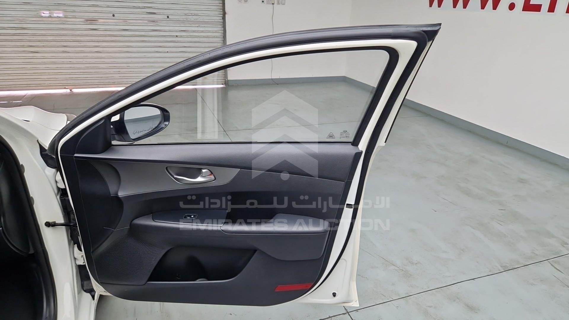 2020 KIA CERATO VIN: KNAF24166L5856938
