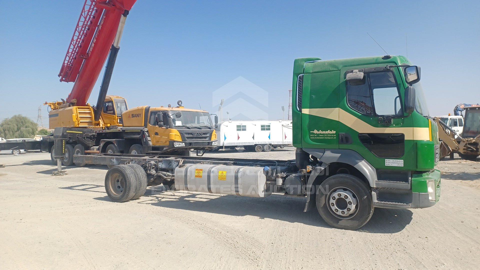 2011 VOLVO --- VIN: YV2TH60A9BB574532