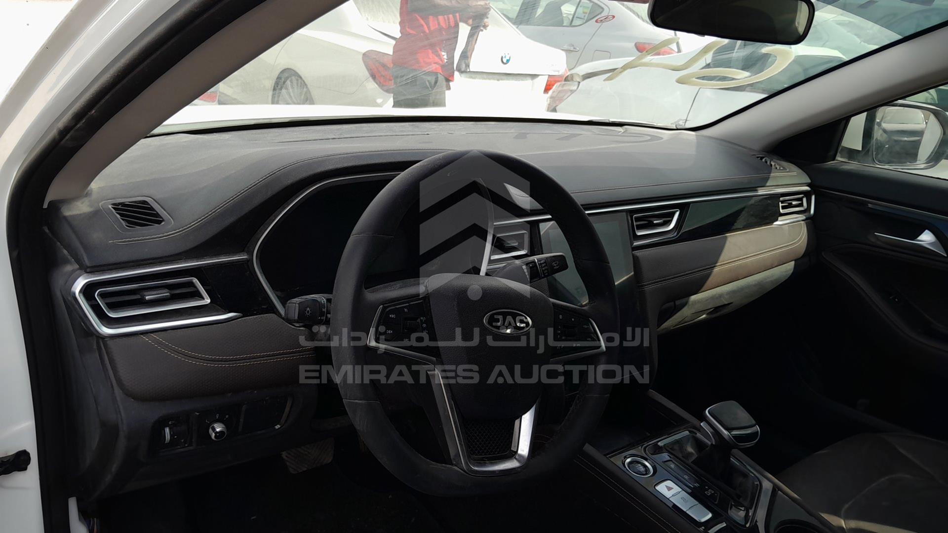 2023 JAC J7 VIN: LJ12FKT32P4014828