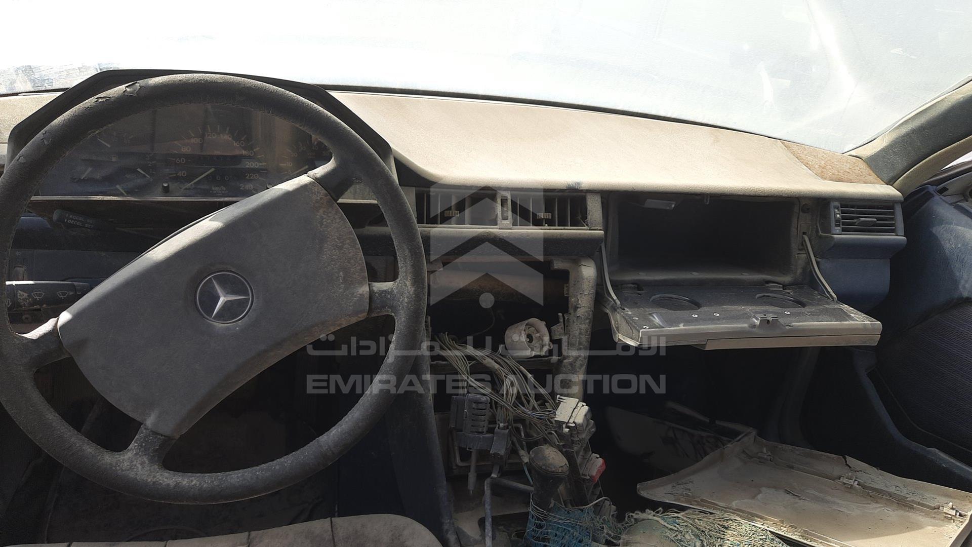 0 MERCEDES CE 300 VIN: WDB1240501A919780