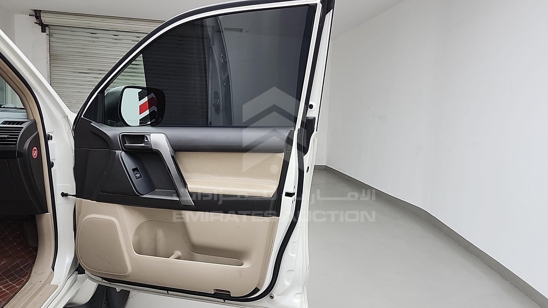2012 TOYOTA PRADO VIN: JTEBU9FJ4CK035985