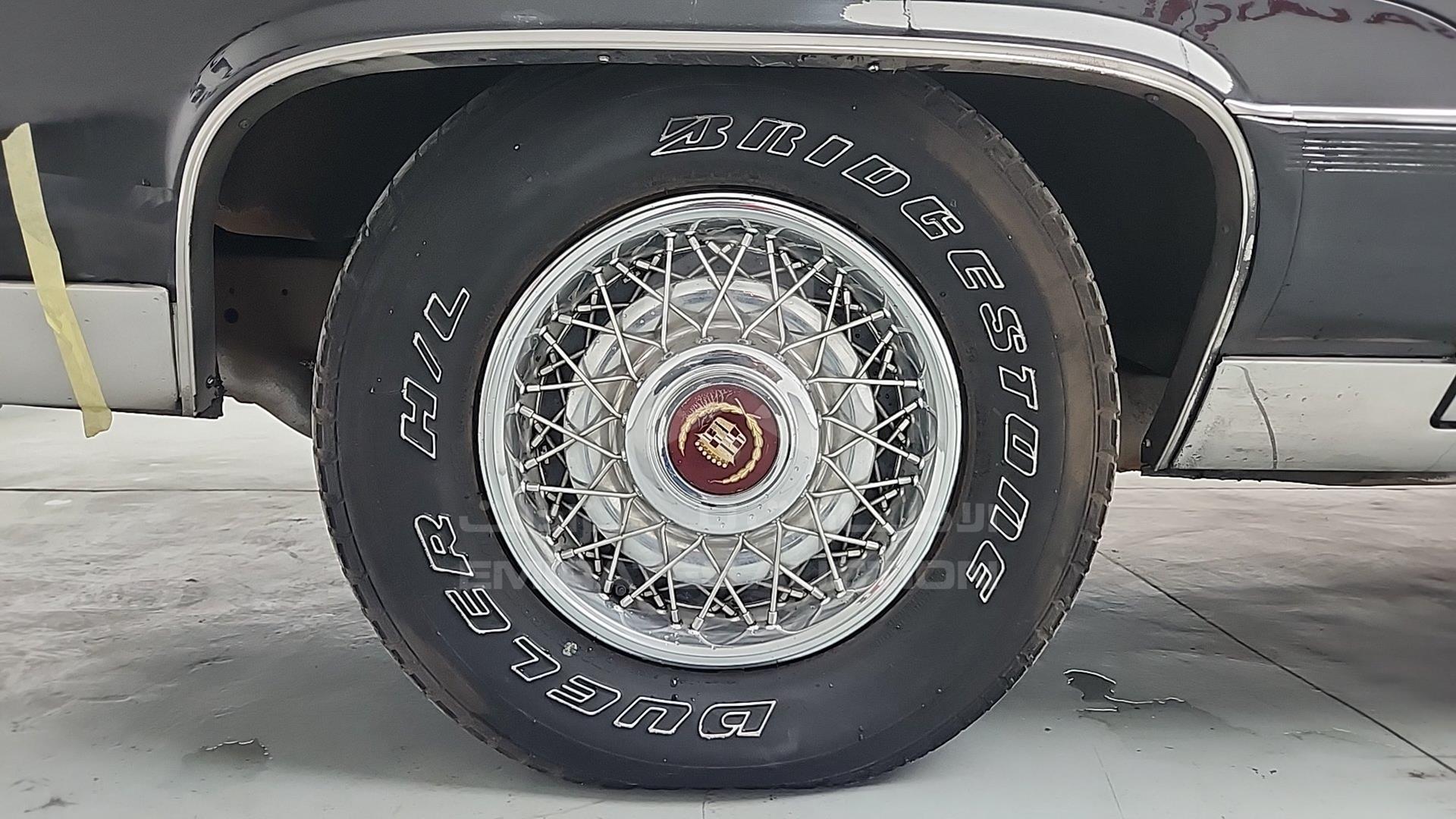 1992 CADILLAC BROUGHAM VIN: 1G6DW5473NR704705