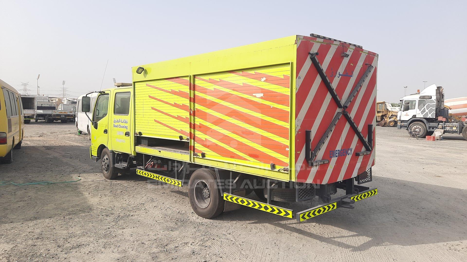 2015 HINO 300 VIN: JHHLCK1H9FK008287