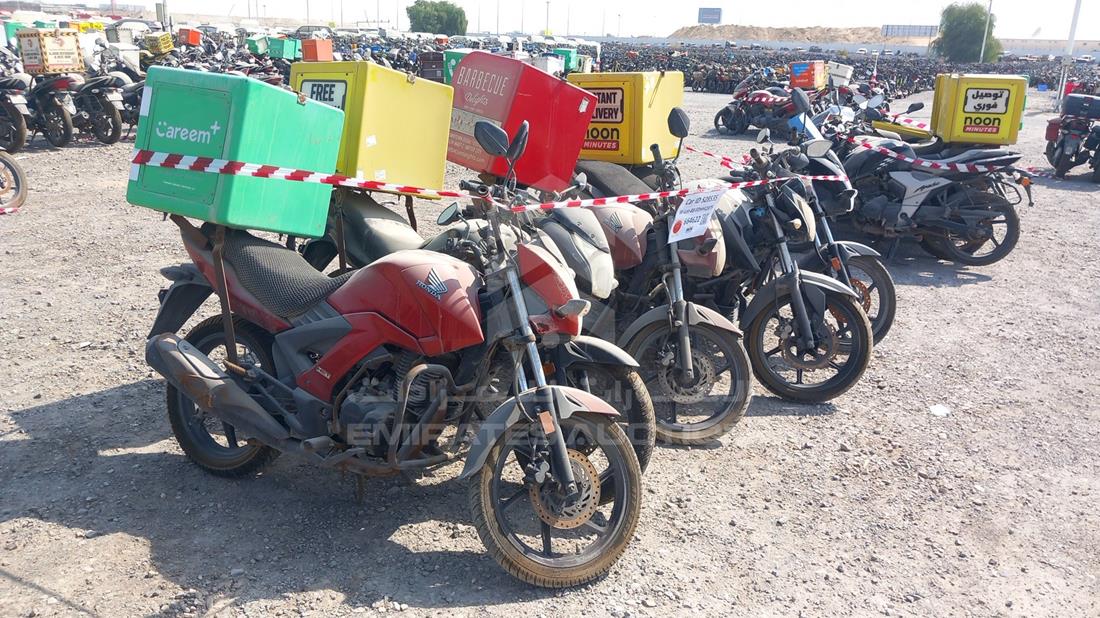 5 Motorbikes — Front Right Angle — Photo 11