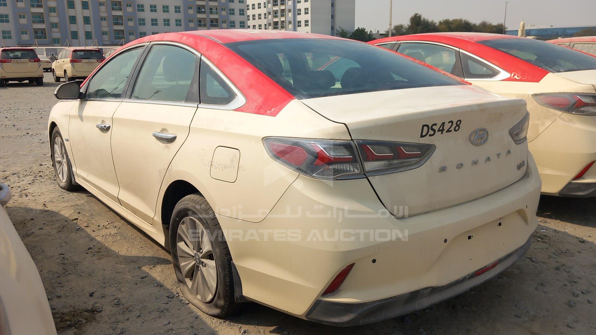 2018 HYUNDAI SONATA VIN: KMHE2413XJA082035