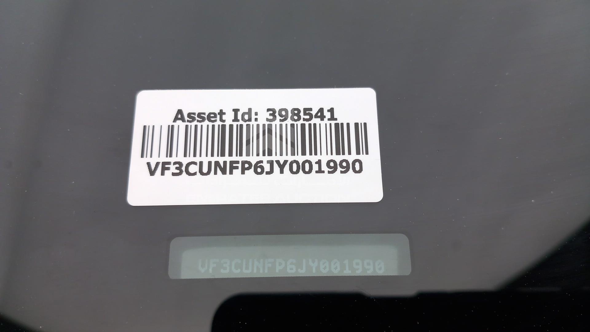 2018 PEUGEOT 2008 VIN: VF3CUNFP6JY001990