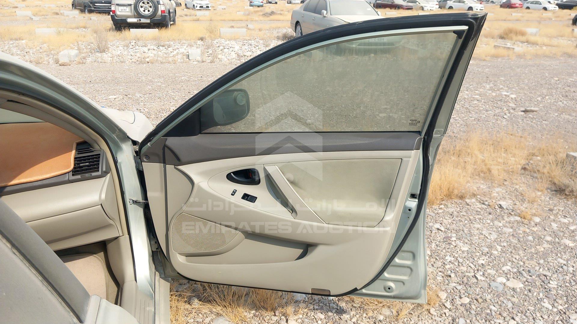2008 TOYOTA CAMRY VIN: 6T1BE42KX8X492880