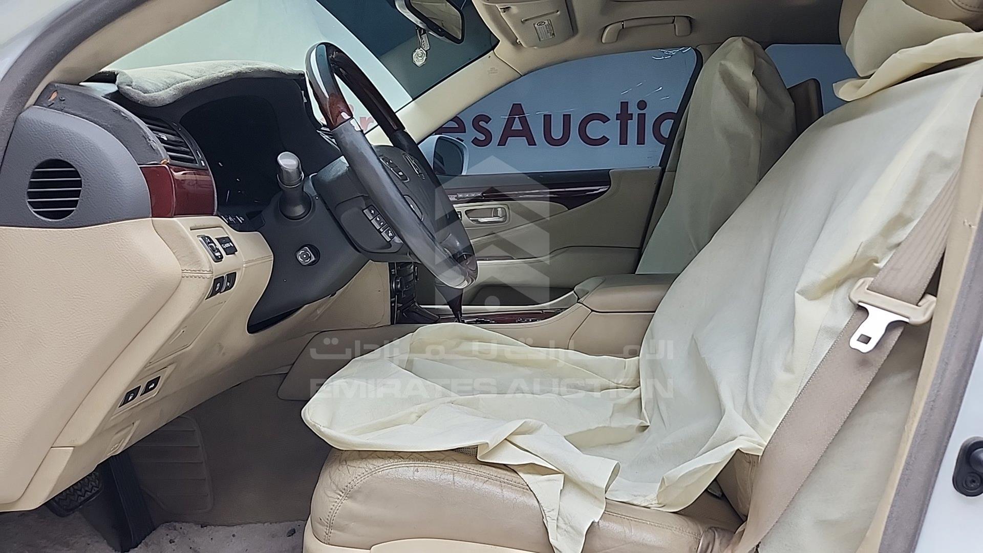 2009 LEXUS LS 460 VIN: JTHBM46F595085349