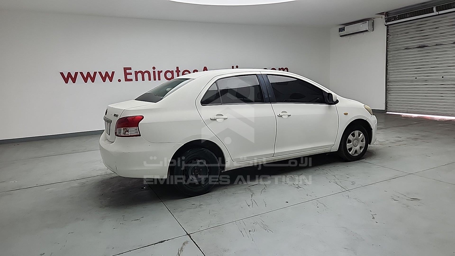 2009 TOYOTA YARIS VIN: JTDBW923194025708