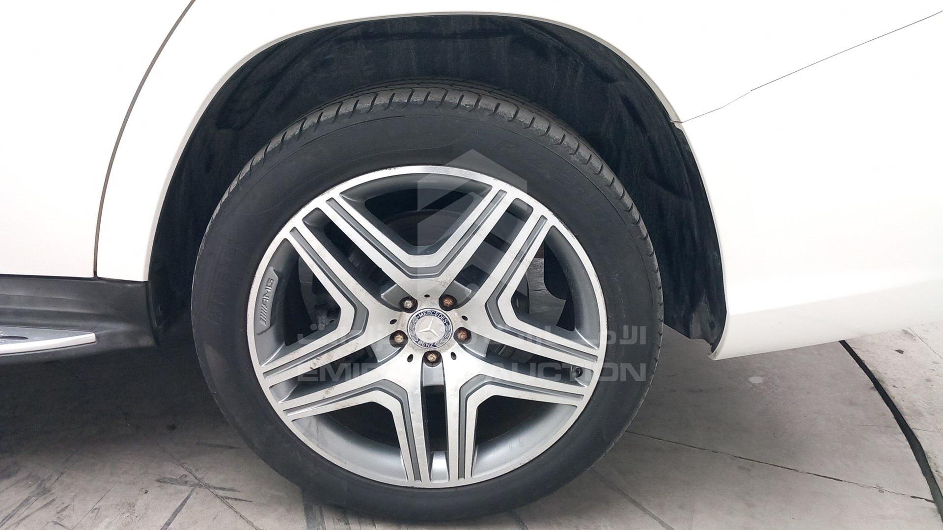 2015 MERCEDES GL 500 VIN: WDCDF7DE4FA480040