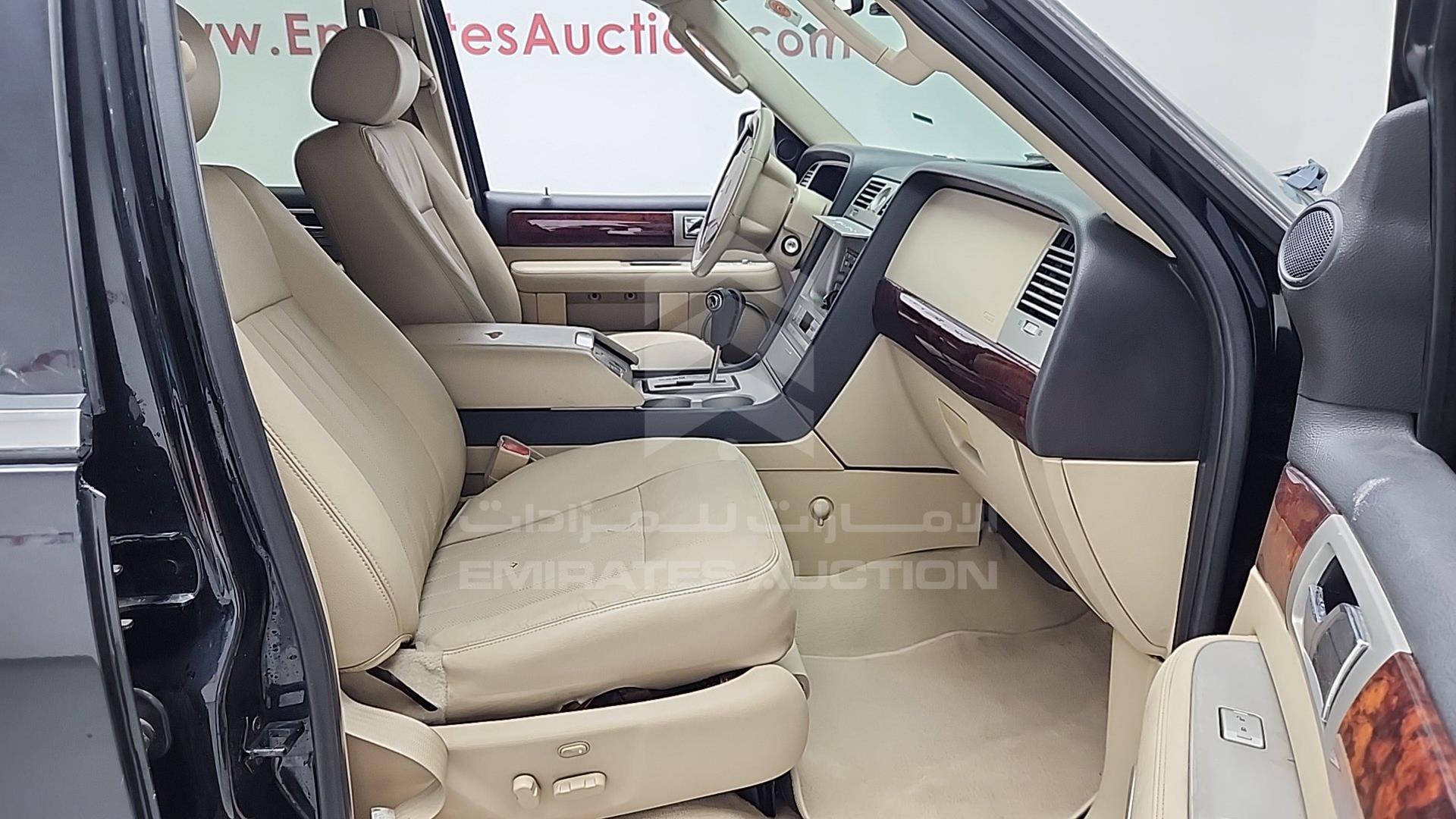2006 LINCOLN NAVIGATOR VIN: 5LMFU28566LJ05779