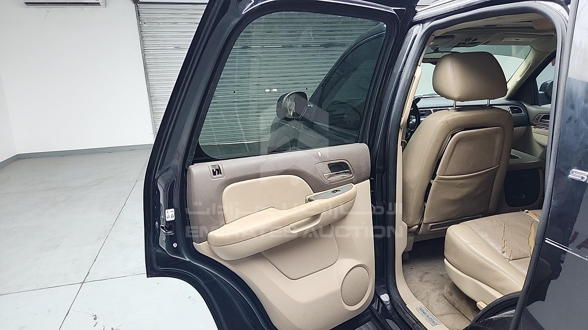 2012 GMC YUKON VIN: 1GKS1CE03CR125532