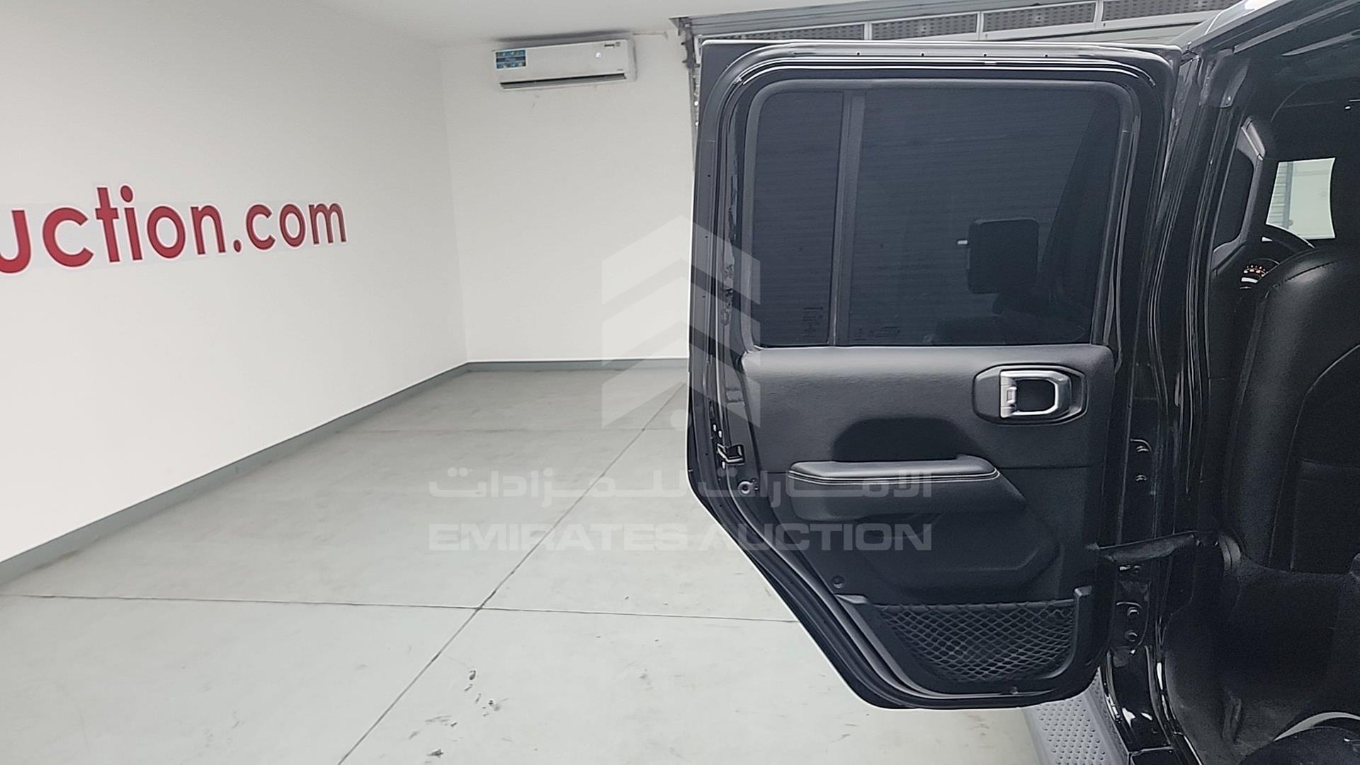 2020 JEEP WRANGLER / VIN: 1C4HJXEG0LW156880