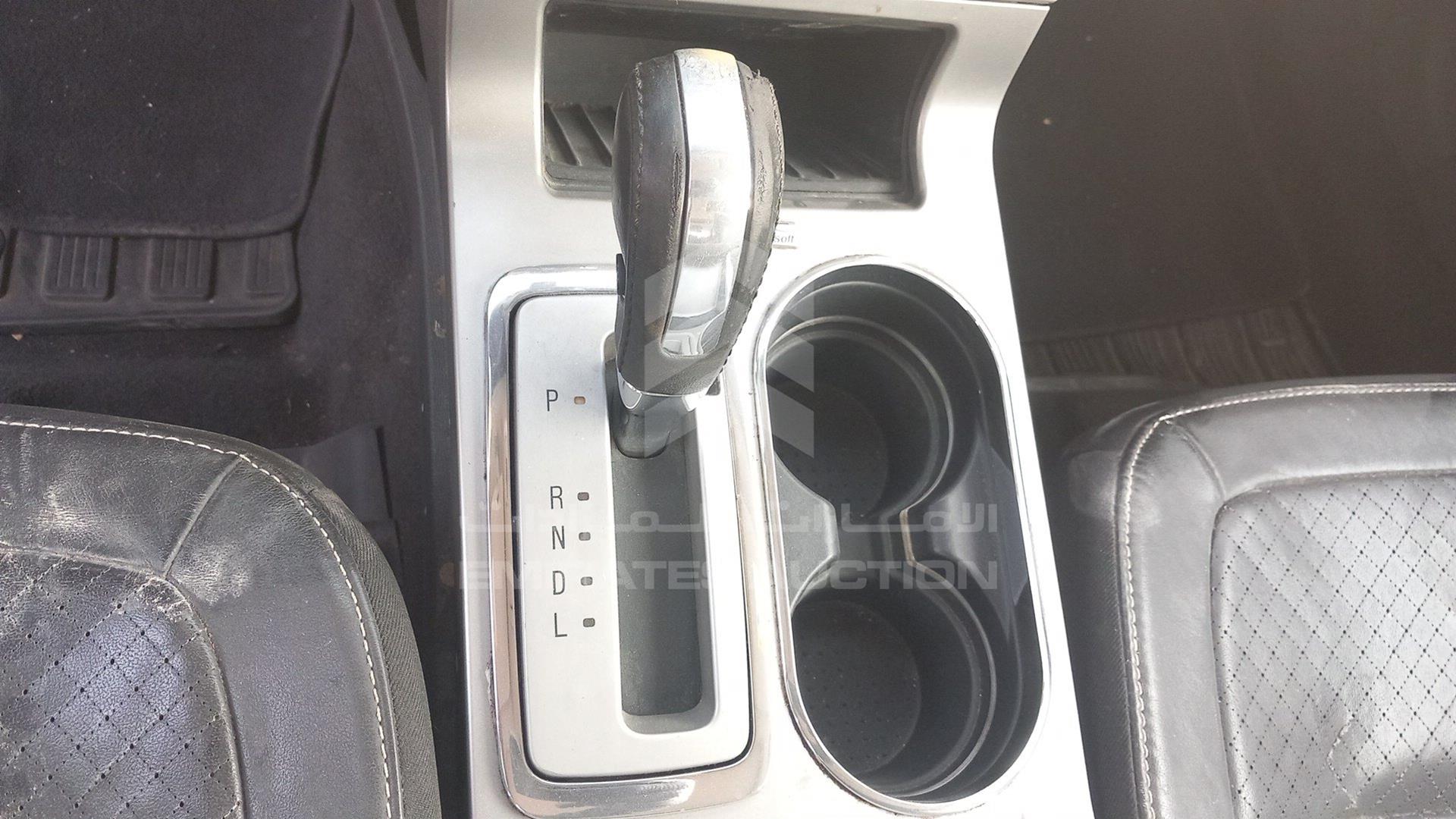 2009 FORD FLEX VIN: 2FMEK63C19BA38711