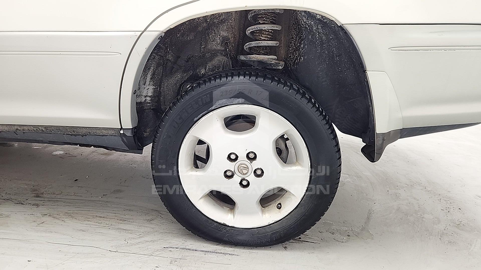 2002 LEXUS RX 300 VIN: JTJHF10U720235876