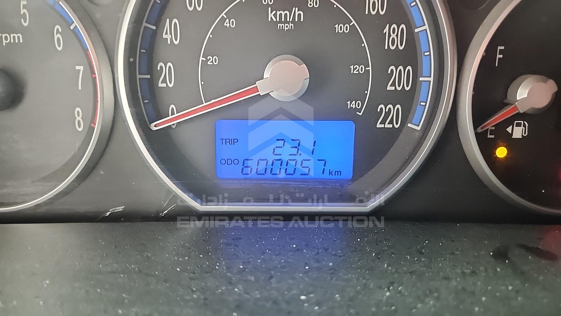 2008 HYUNDAI SANTA FE VIN: 5NMSG13E28H184449