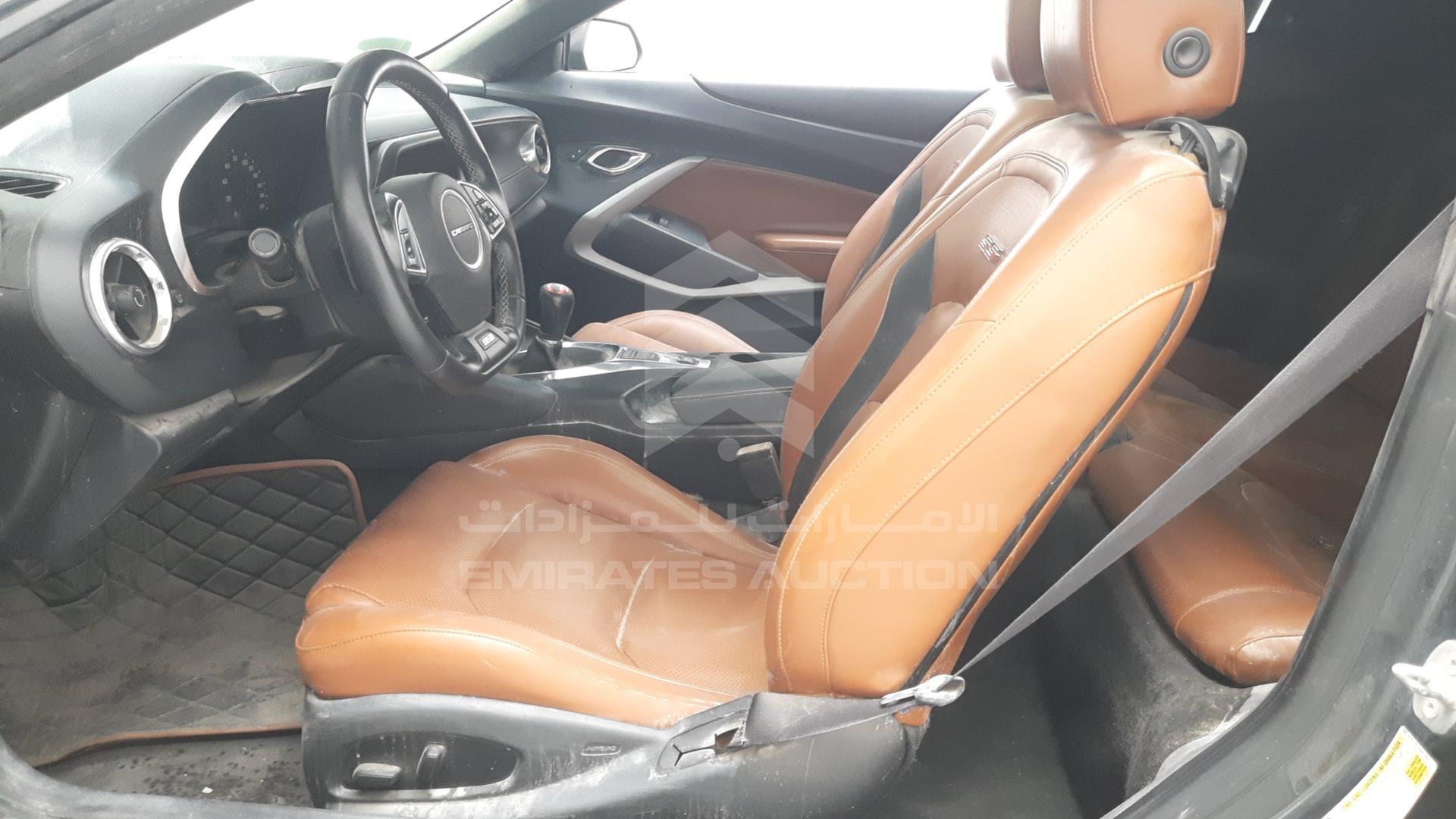 2016 CHEVROLET CAMARO VIN: 1G1FE1R74G0129542