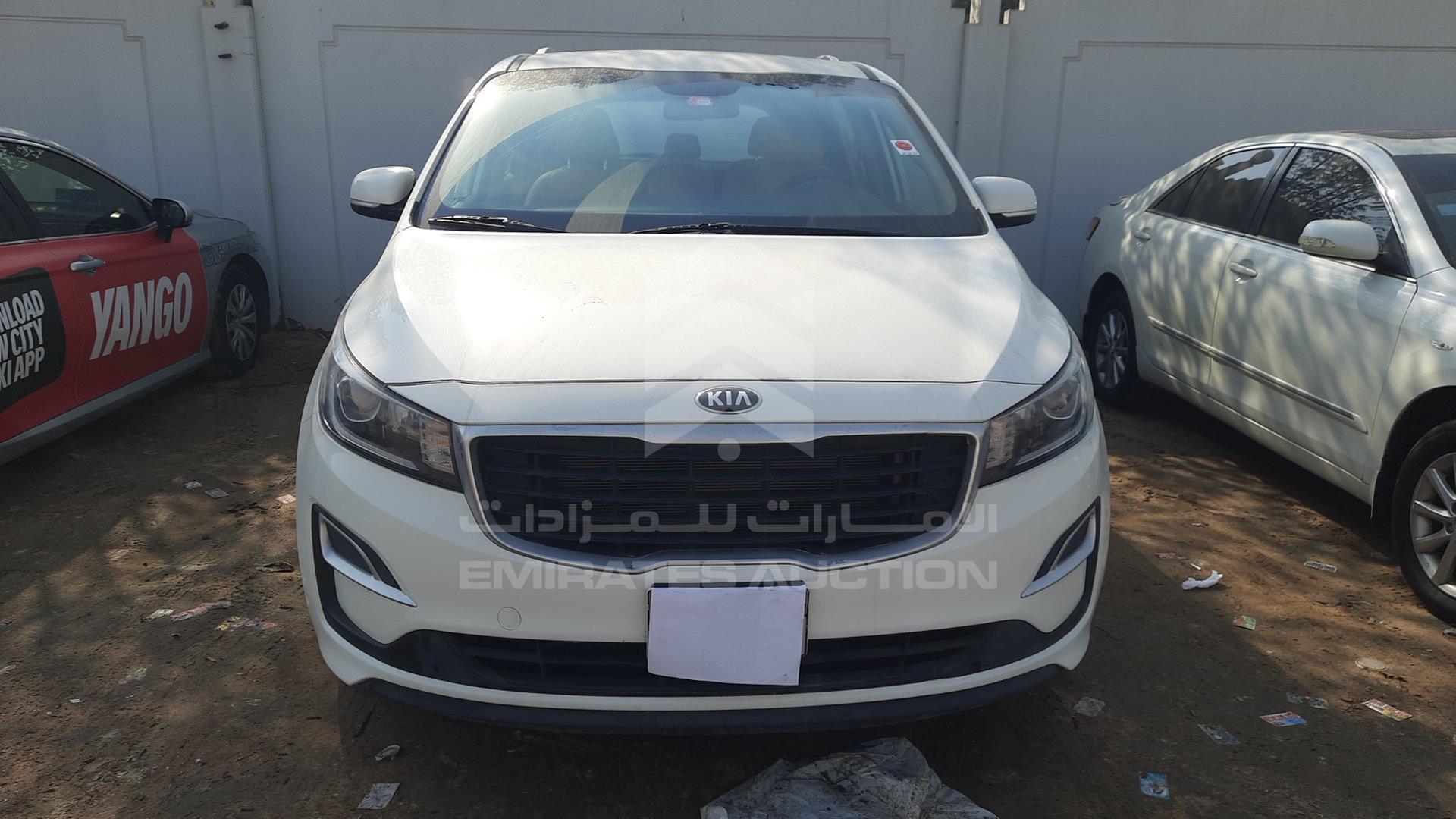 2020 KIA CARNIVAL VIN: KNAMB8126L6638052