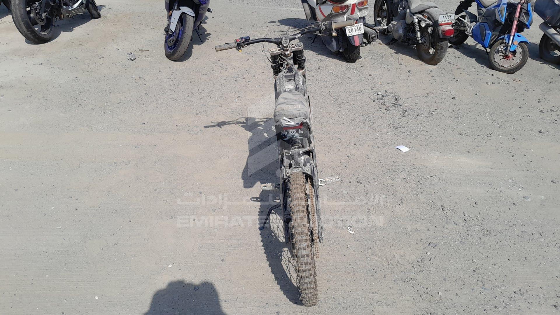 0 UNDEFINED MOTORCYCLE VIN: HU3YWC104P0031715