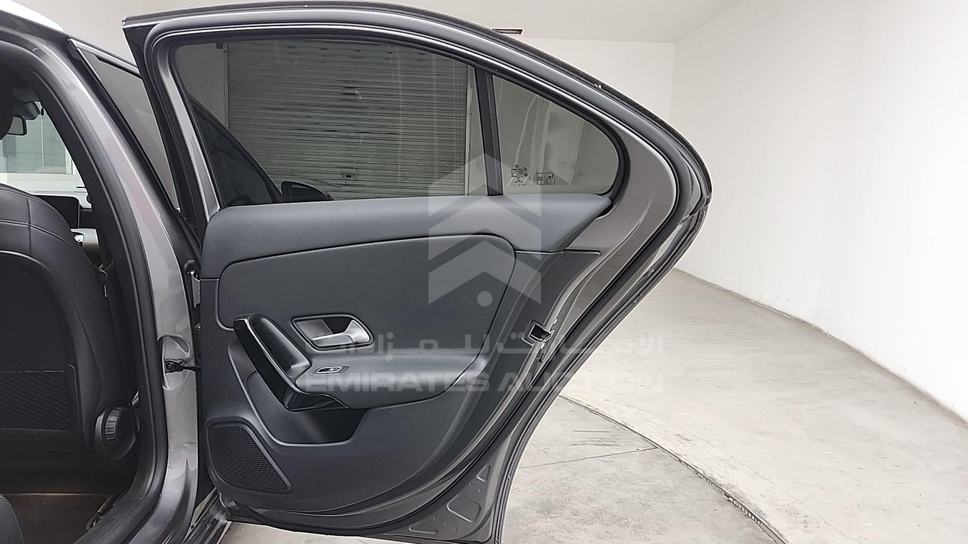 2020 MERCEDES A 250 VIN: W1K3G4HB5LJ217621